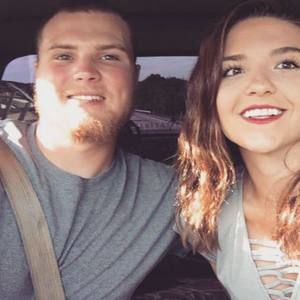 Meet your Posher, Avery